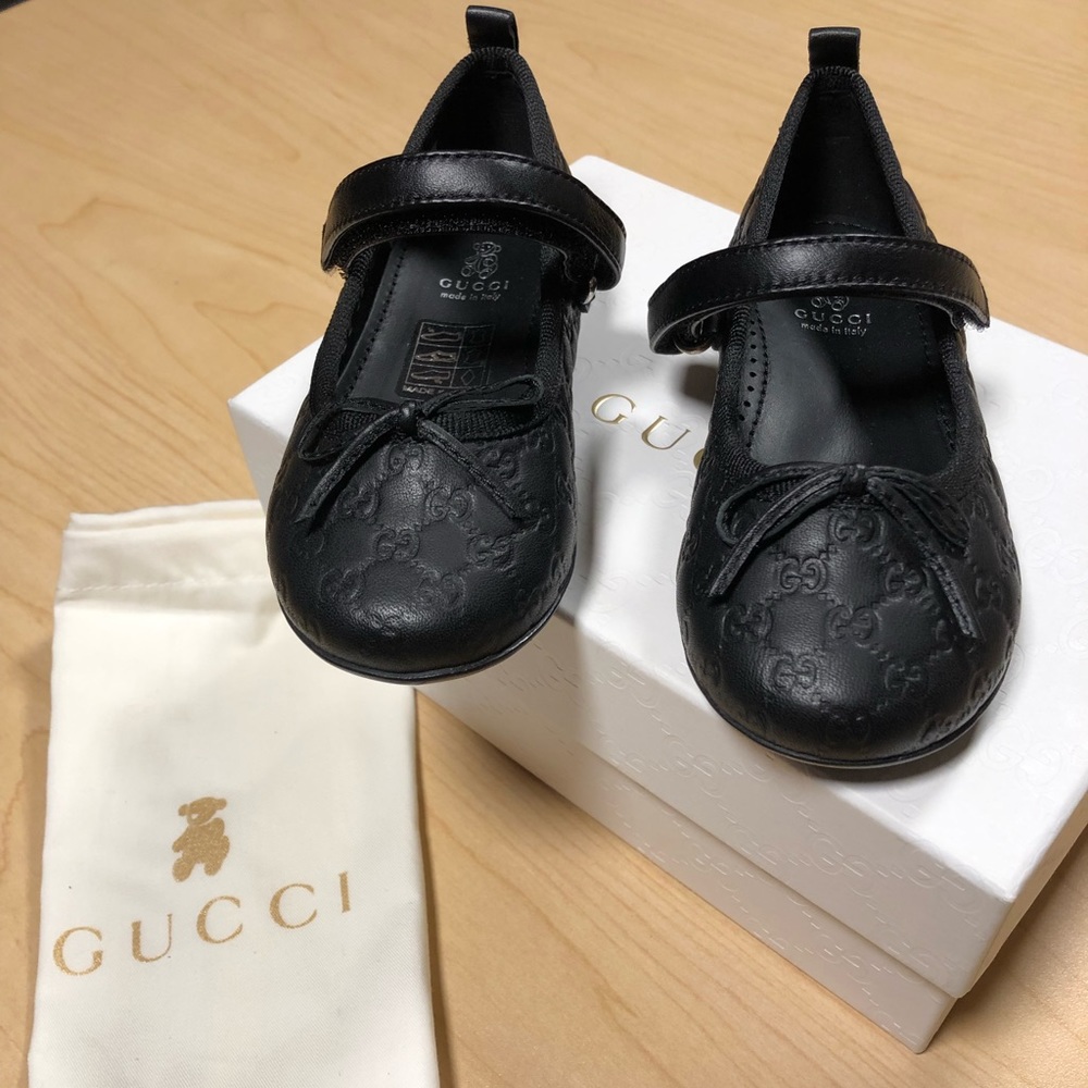 Gucci girls ballet flats